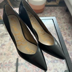 Sam Edelman Orella Black Leather Pump Heels Size 5 perfect condition!